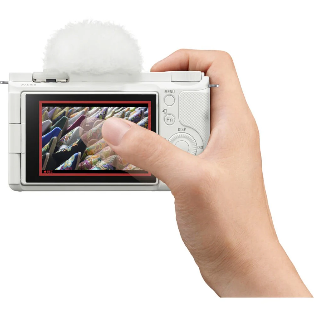 Sony ZV-E10 II (White) with 11mm f/1.8 Lens - Image 12