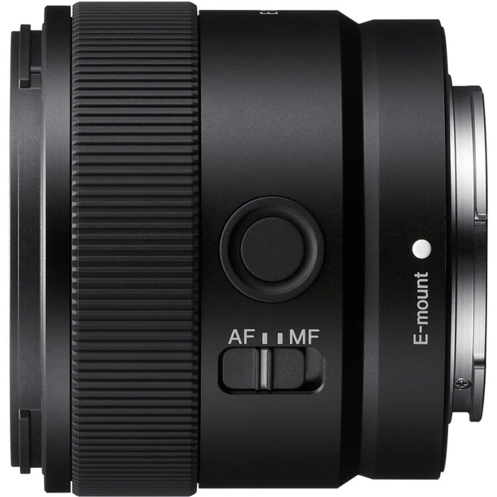 Sony ZV-E10 II (White) with 11mm f/1.8 Lens - Image 15