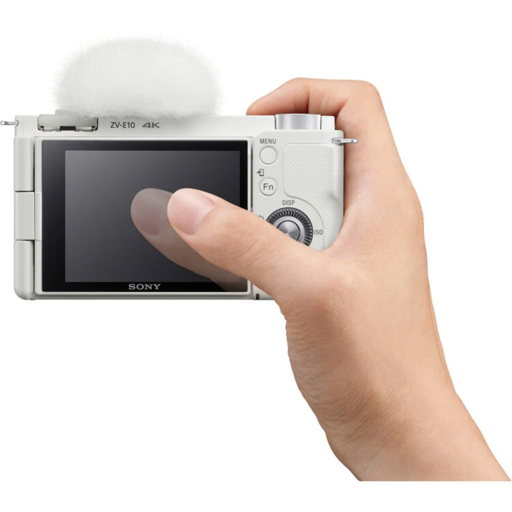 Sony ZV-E10 (White) with E PZ 10-20mm f/4 G Lens - Image 11