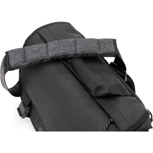Tenba DNA 9 Slim Camera Messenger Bag - Image 6