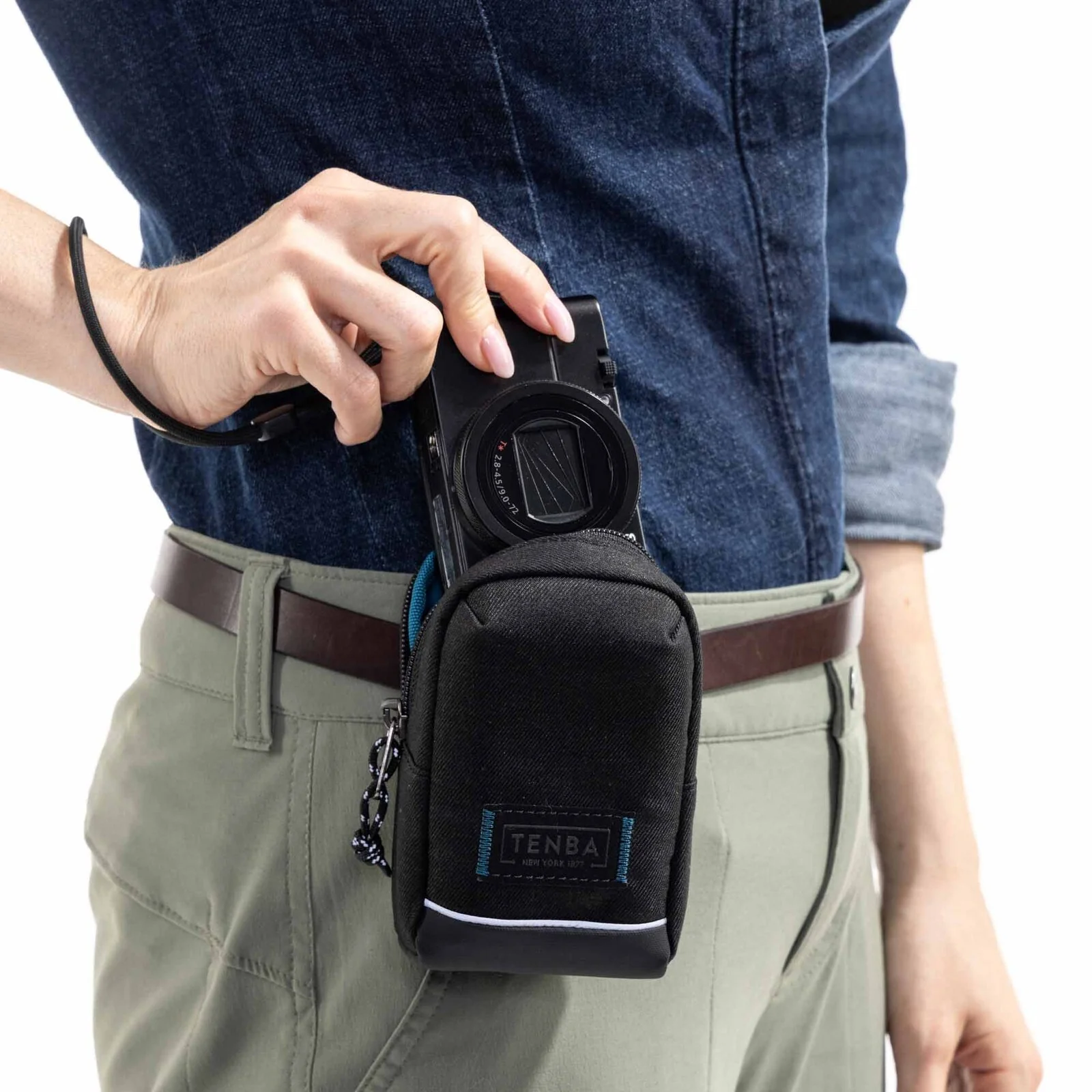 Tenba Skyline V2 3 Pouch - Image 7
