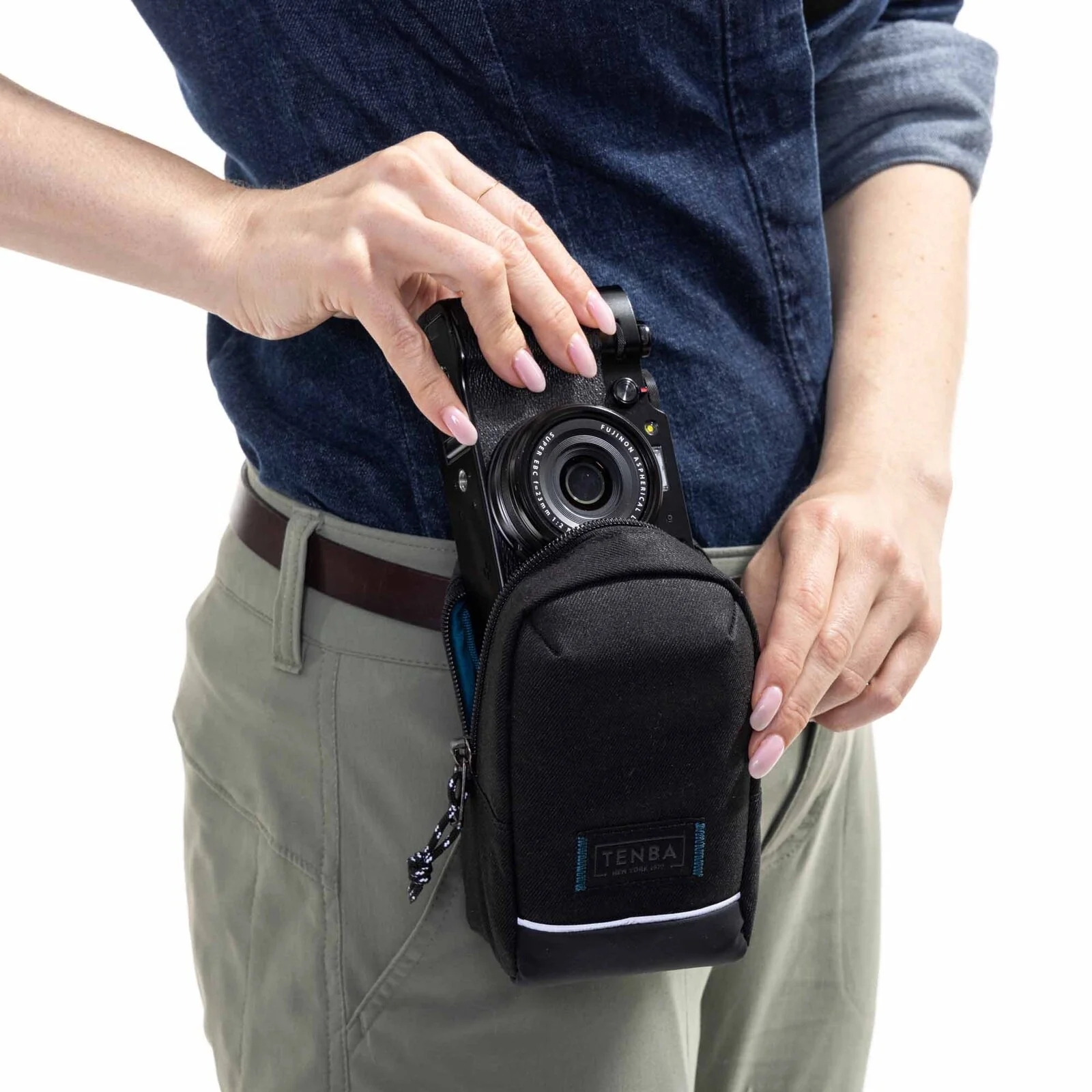 Tenba Skyline V2 4 Pouch - Image 7