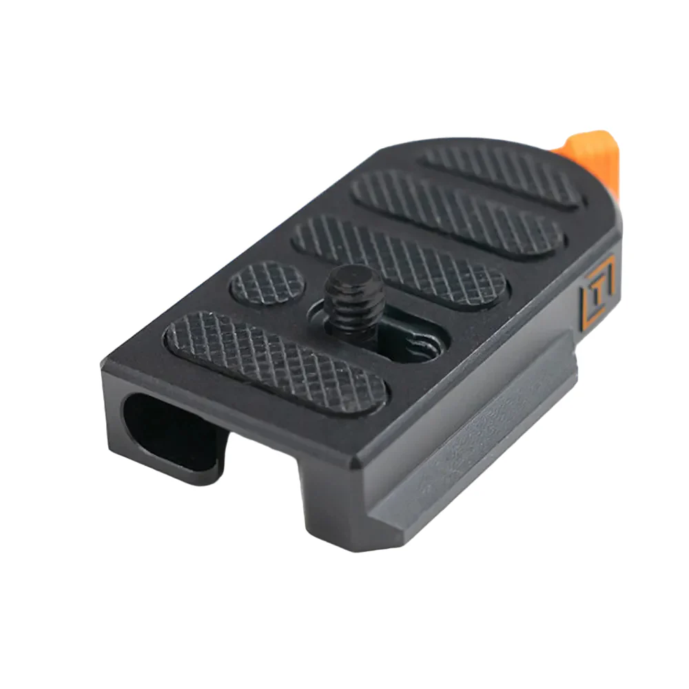 Tetherguard Leverlock Plate with USB-C 4.6m Orange R/Angle/R to Angle Orange Kit - Image 4