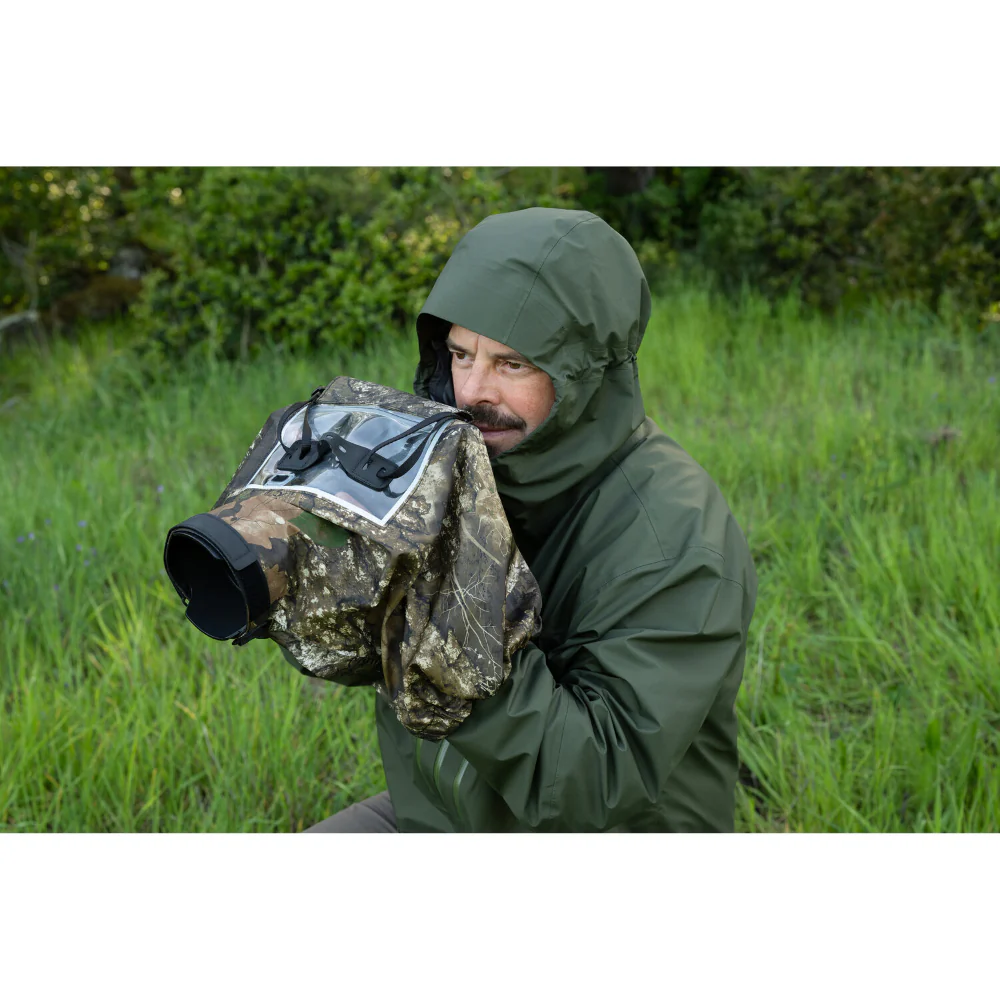 Think Tank Photo Hydrophobia D 24-70 Rain Cover (Realtree Camo) - Image 13