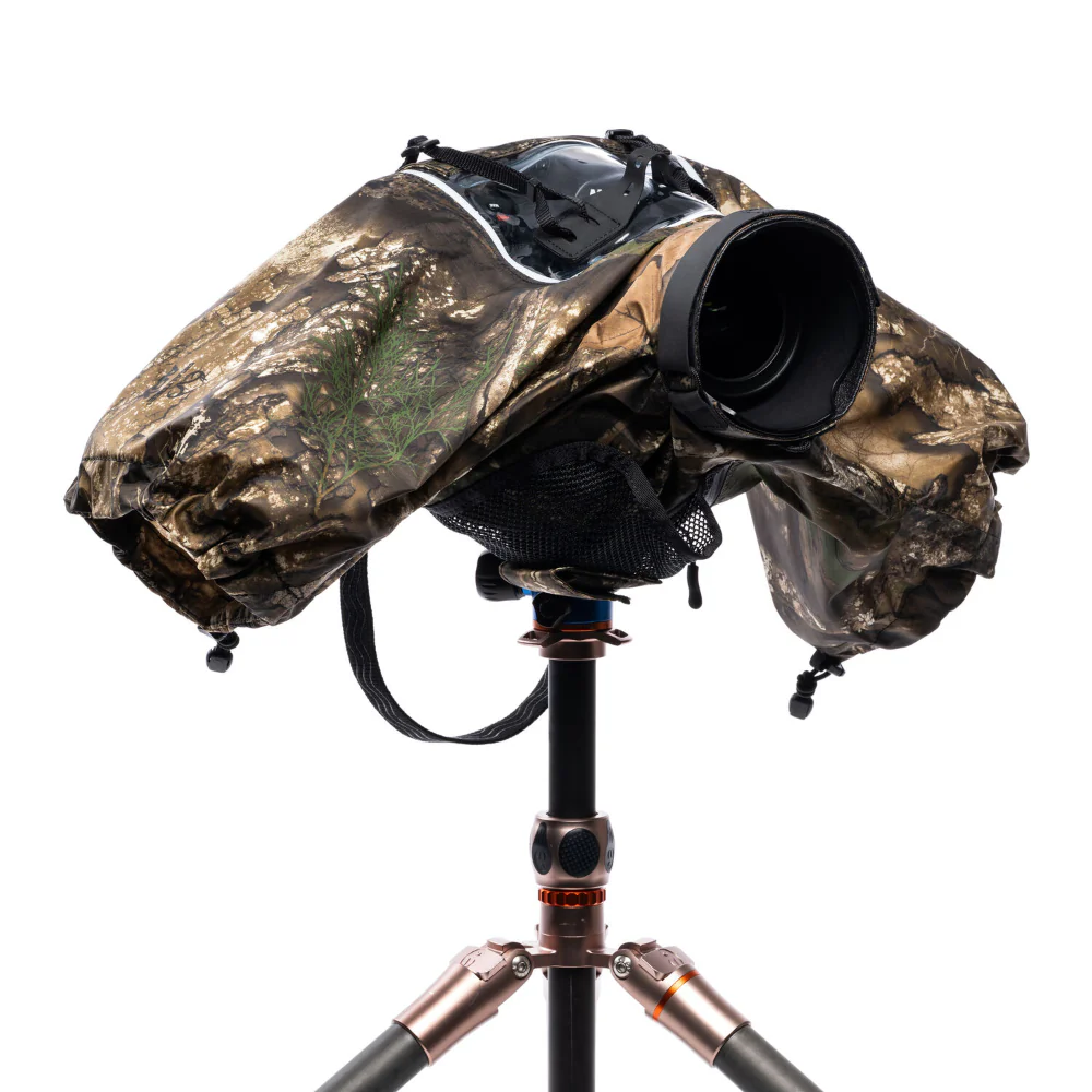 Think Tank Photo Hydrophobia D 24-70 Rain Cover (Realtree Camo) - Image 8