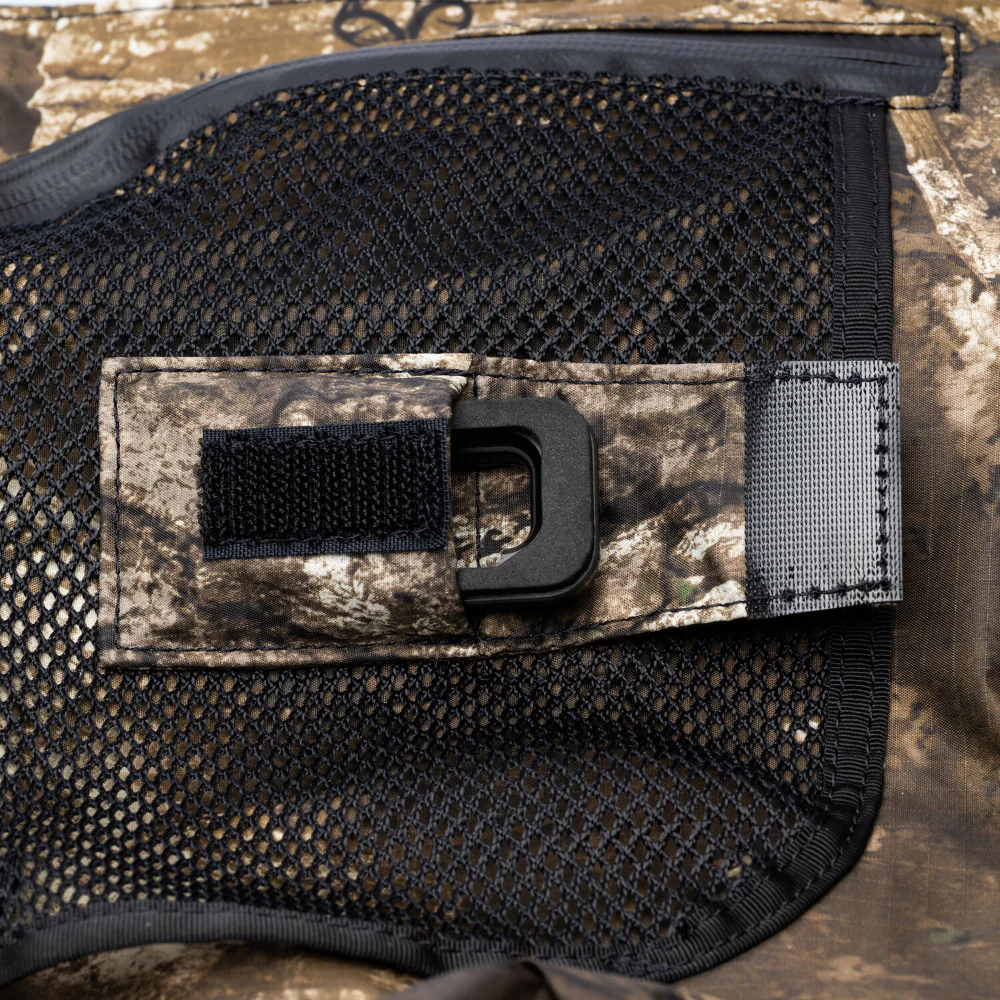 Think Tank Photo Hydrophobia D 70-200 Rain Cover (Realtree Camo) - Image 11