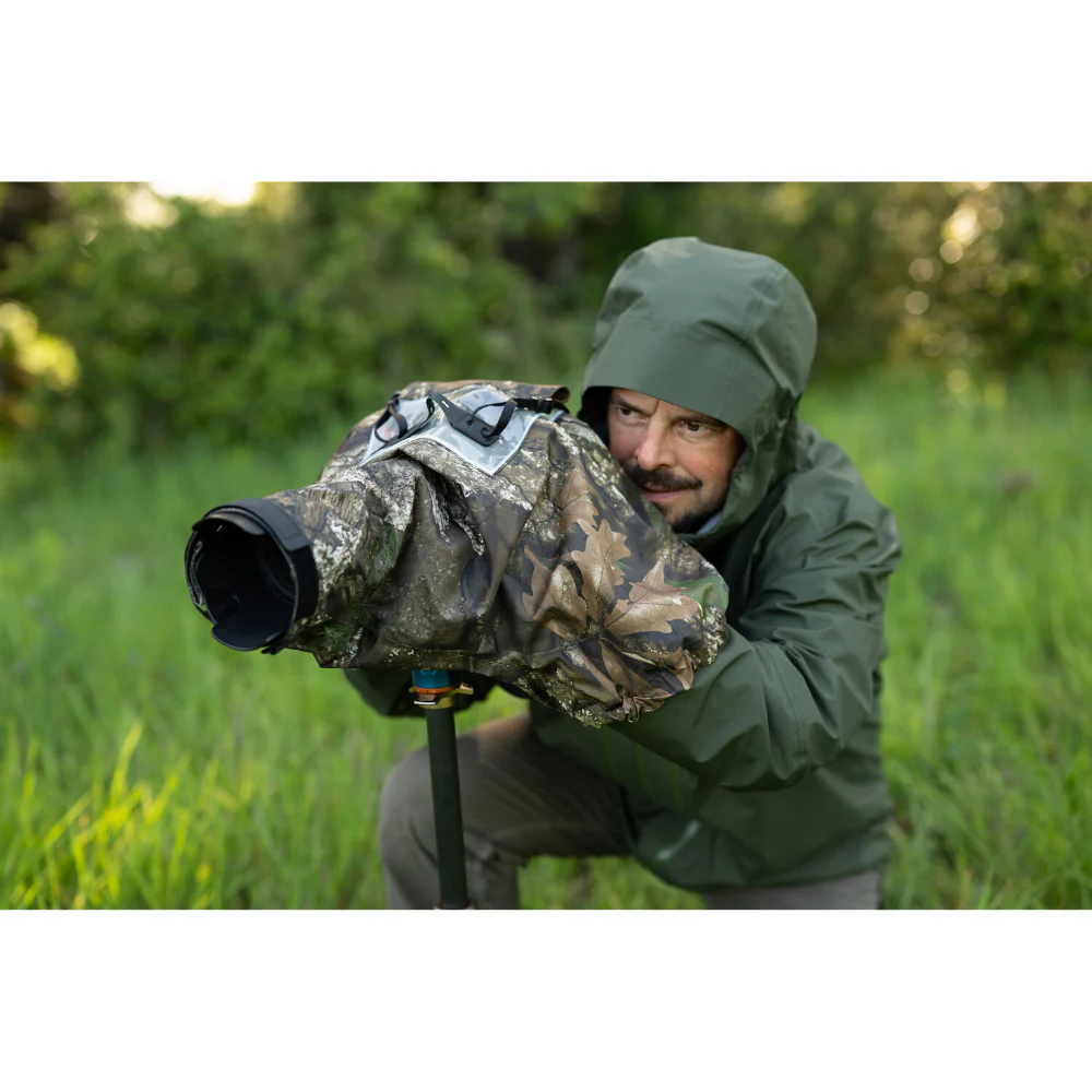 Think Tank Photo Hydrophobia D 70-200 Rain Cover (Realtree Camo) - Image 13