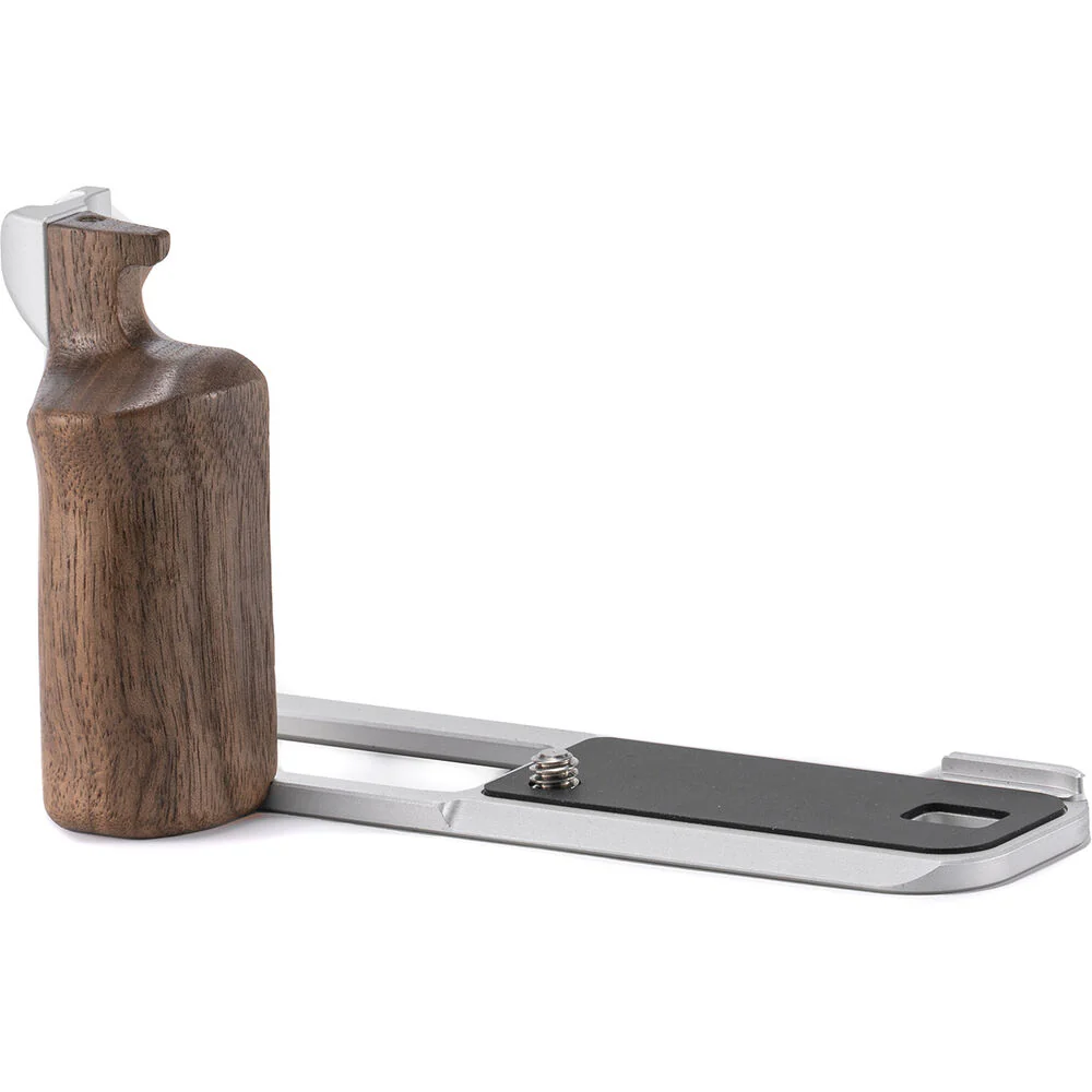 Tilta Mounting Baseplate with Wooden Grip for Fujifilm X100VI - Image 3