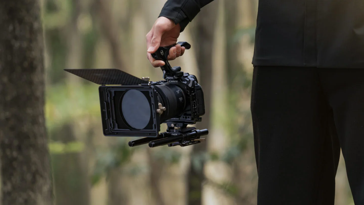 Tilta Canon R6 Mark II Lightweight Kit - Black - Image 6