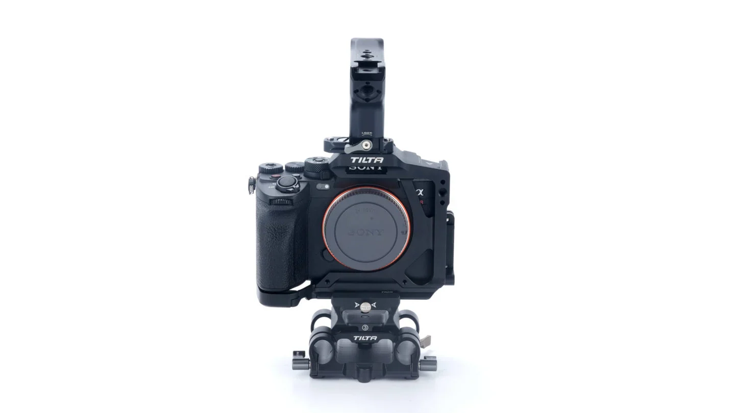 Tilta Sony a7R V Half Cage Pro Kit - Black - Image 2