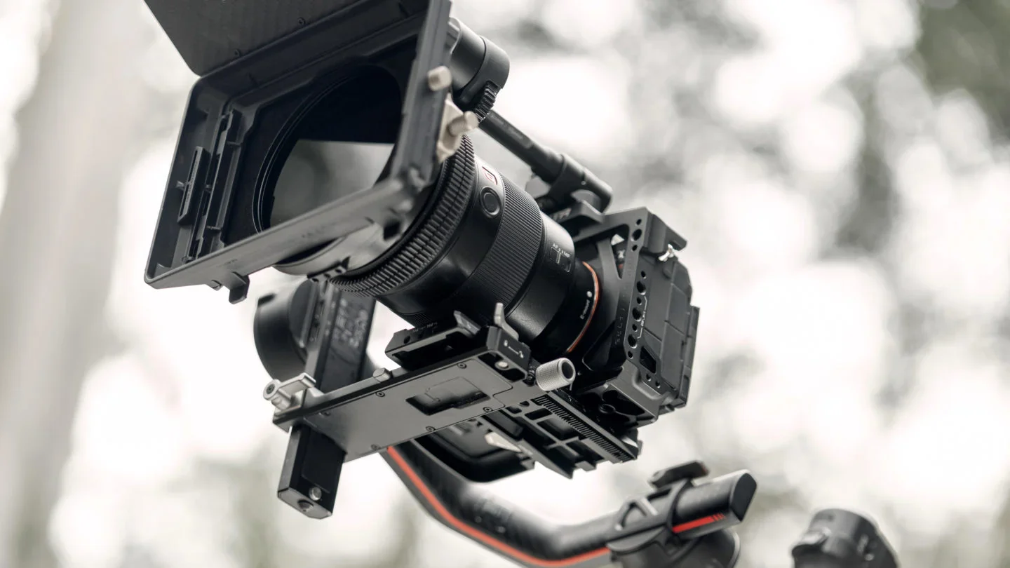 Tilta Sony a7R V Half Cage Pro Kit - Black - Image 6