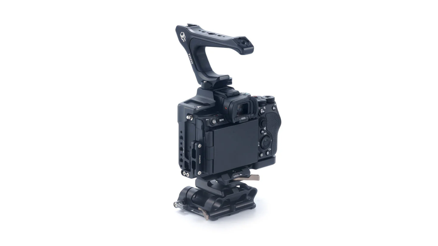 Tilta Sony a7R V Half Cage Pro Kit - Titanium Gray - Image 3