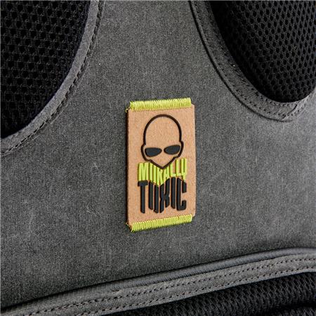 Toxic from 3 Legged Thing - Valkyrie Camera Backpack Medium - Emerald - Image 14
