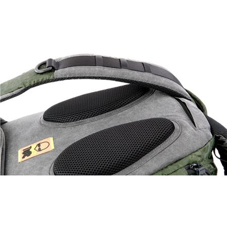 Toxic from 3 Legged Thing - Valkyrie Camera Backpack Medium - Emerald - Image 19