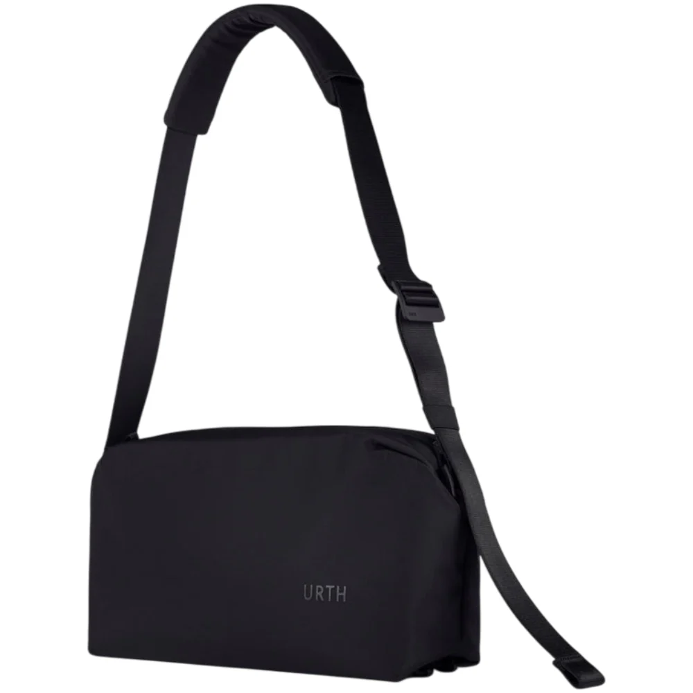 Urth Dolomite 8L Camera Sling - Image 7