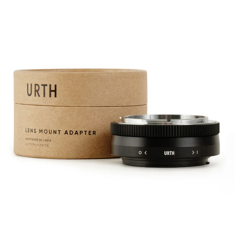Urth Lens Mount Adapter: Compatible with Canon FD Lens to Canon RF Camera Body - Image 2