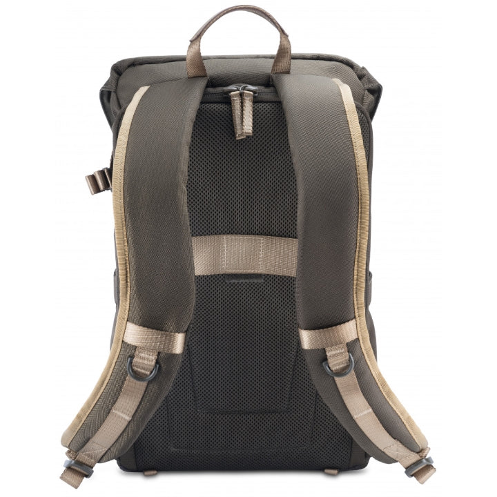 Vanguard VEO GM 42M Backpack - Khaki - Image 3