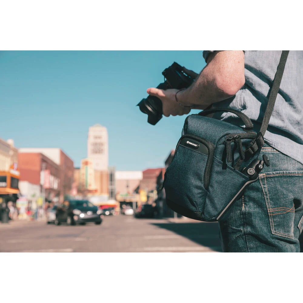 Vanguard Vesta Aspire 15 Camera Bag (2.8L) - Image 12